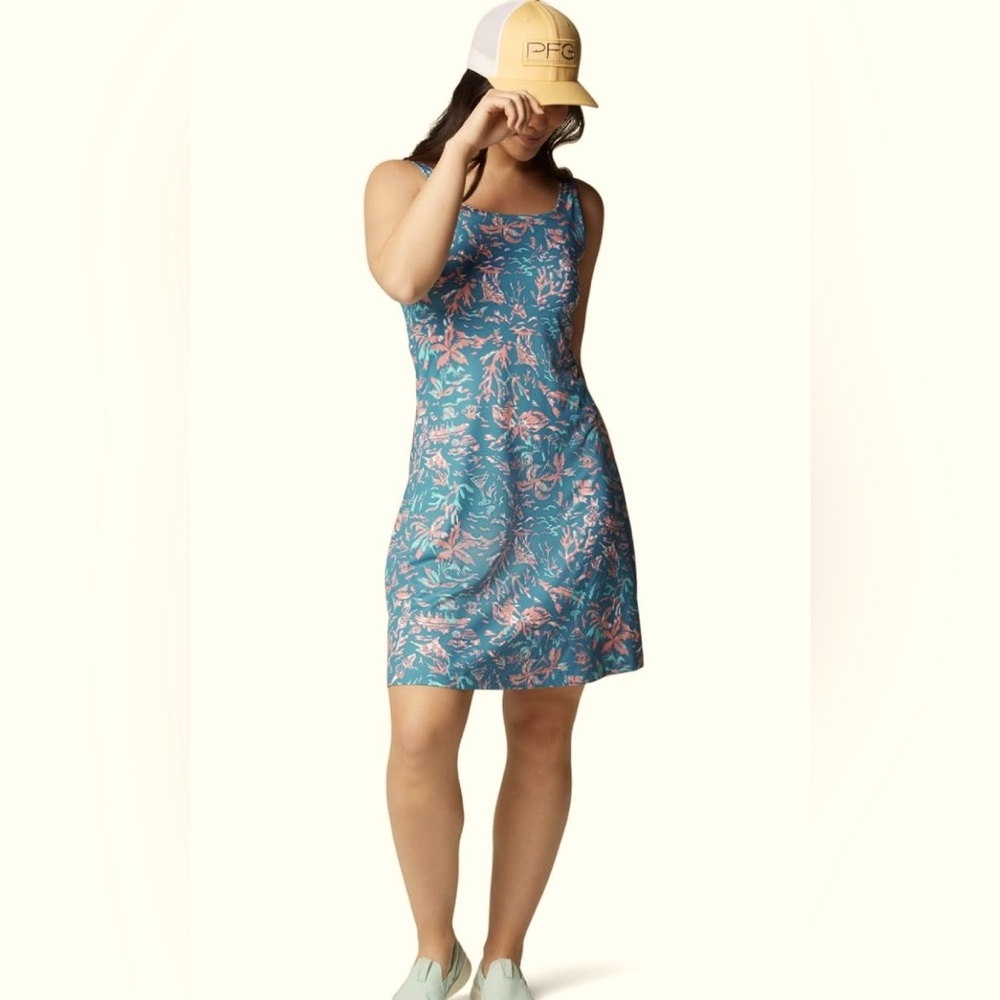 Columbia PFG Freezer III Women’s Dress Canyon Blue Kona Kraze Size Medium NWOT